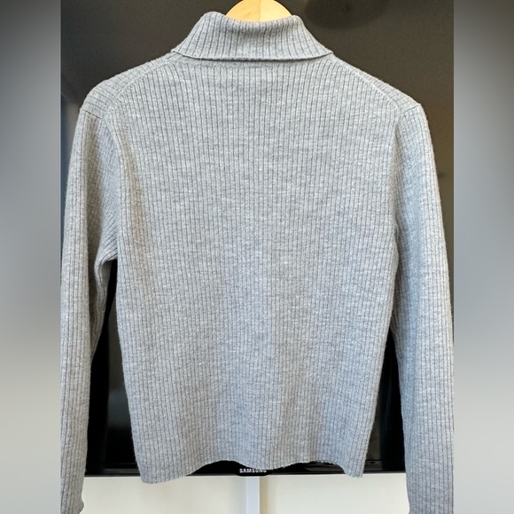 Gray Merino Wool J Crew Turtleneck Sweater - Picture 4 of 4